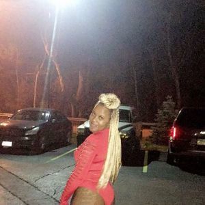 Meet your Posher, Sammielle